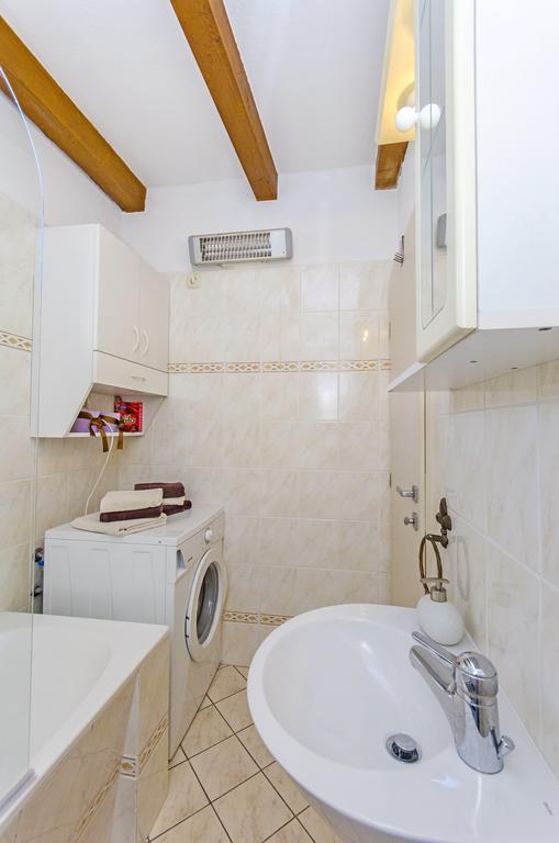 Apartment Diocletians Split Center Room photo